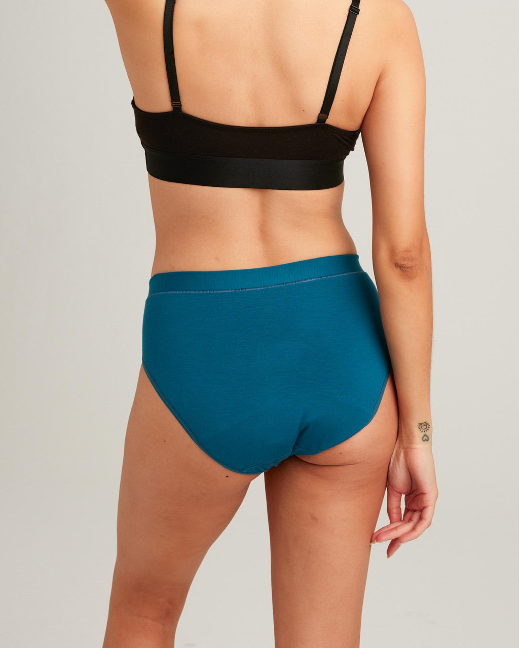 The Lina – Leakproof Comfort Brief