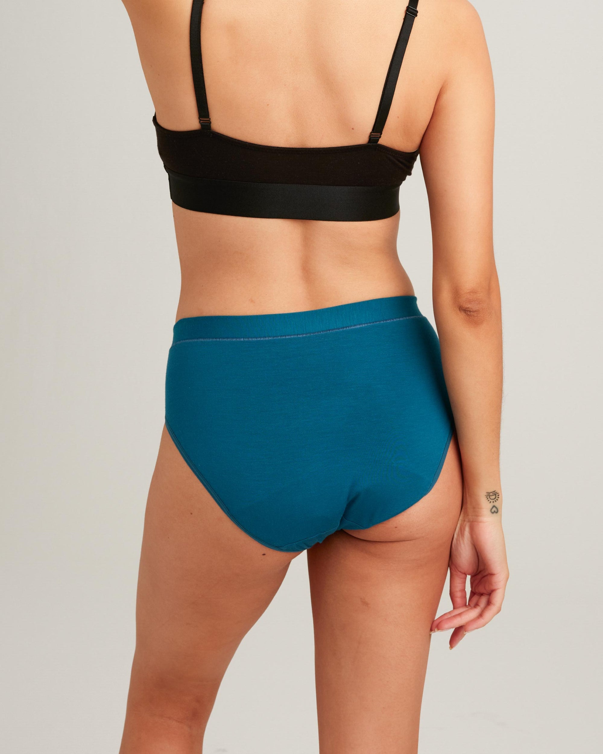 The Lina – Leakproof Comfort Brief