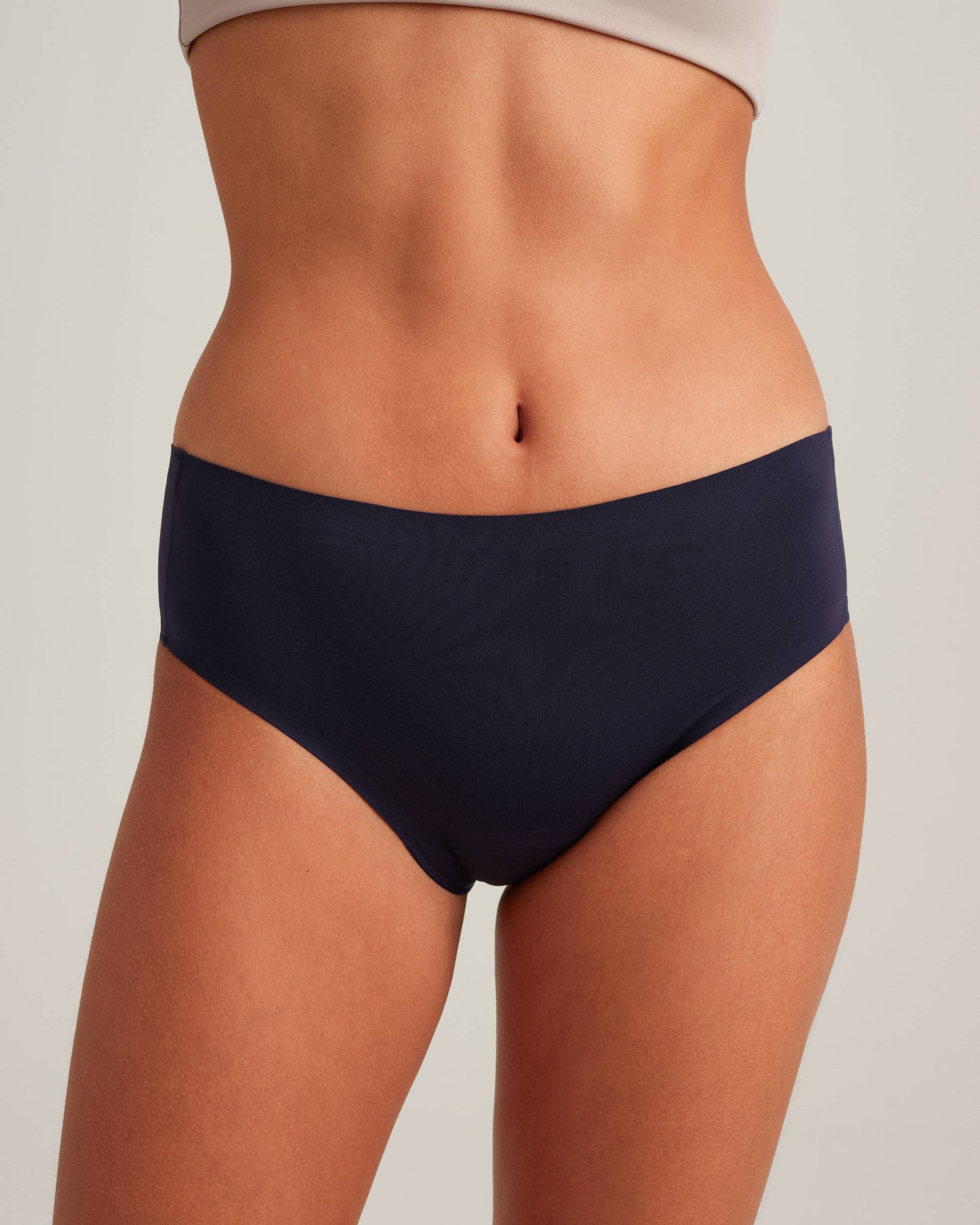 The Mira – Seamless Leakproof Brief