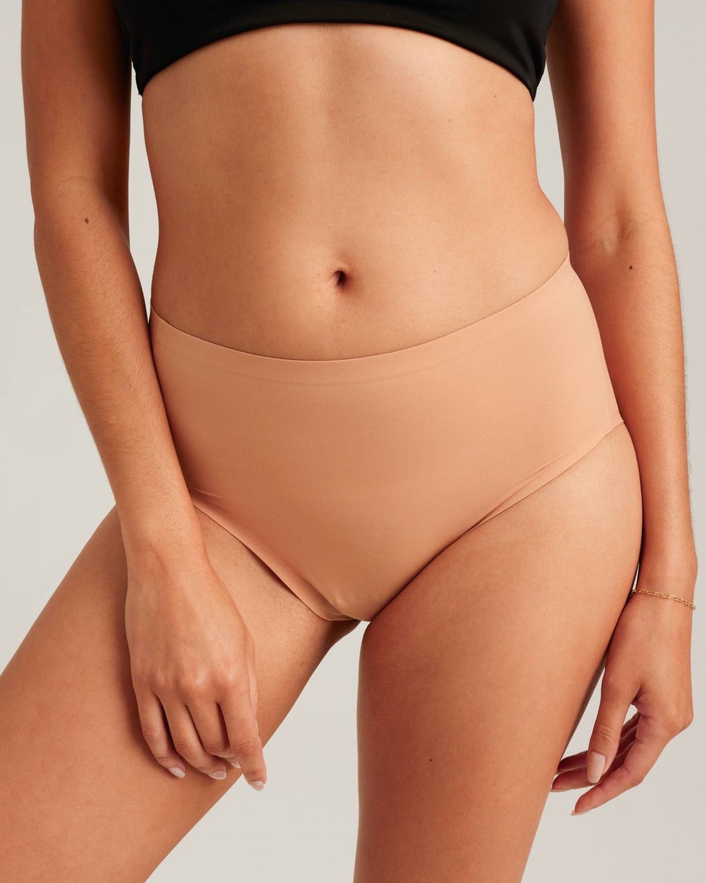 The Solenne – Seamless High-Waist Leakproof Brief