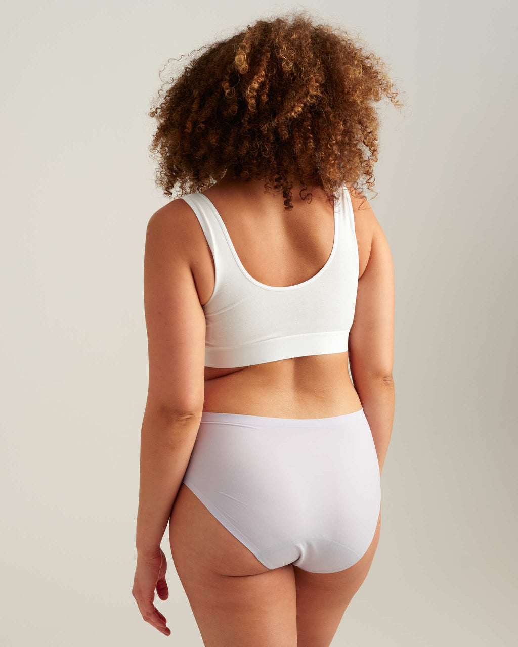 The Solenne – Seamless High-Waist Leakproof Brief